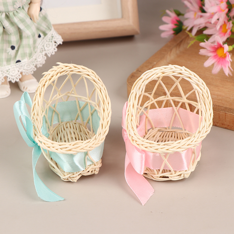 Dollhouse Miniature Wooden Nur - Baby Nursery Dolls 评论和价格