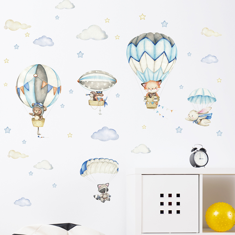 Cartoon Cute Animals Hot Air B - Baby Nursery Products 评论和价格