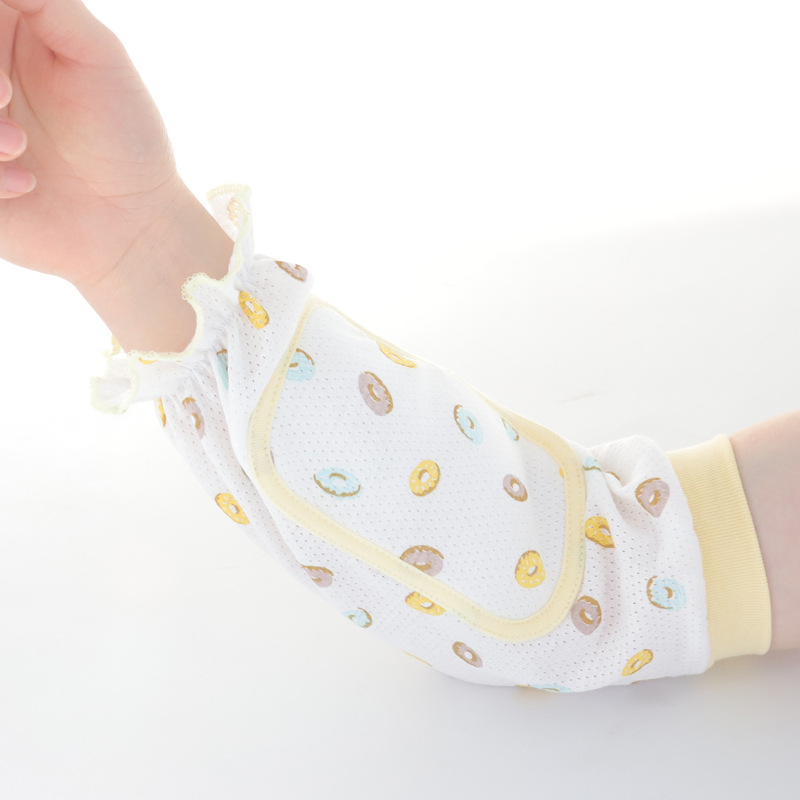 Sleeves for Summer Breastfeedi - Baby Nursery Pillow 评论和价格
